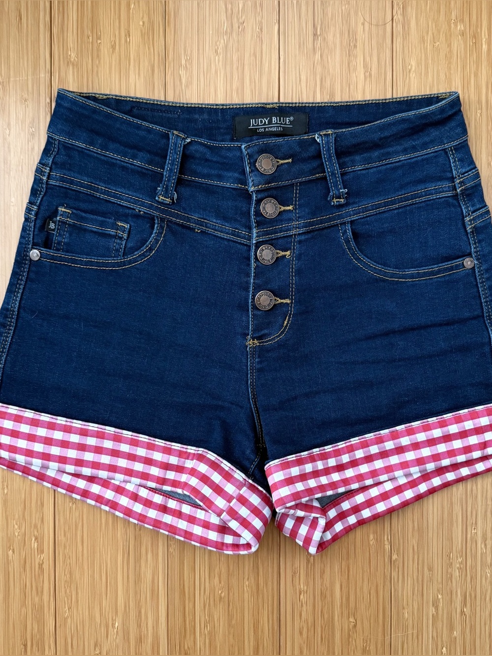 Judy Blue high rise dark wash red white gingham cuffed button fly denim shorts S